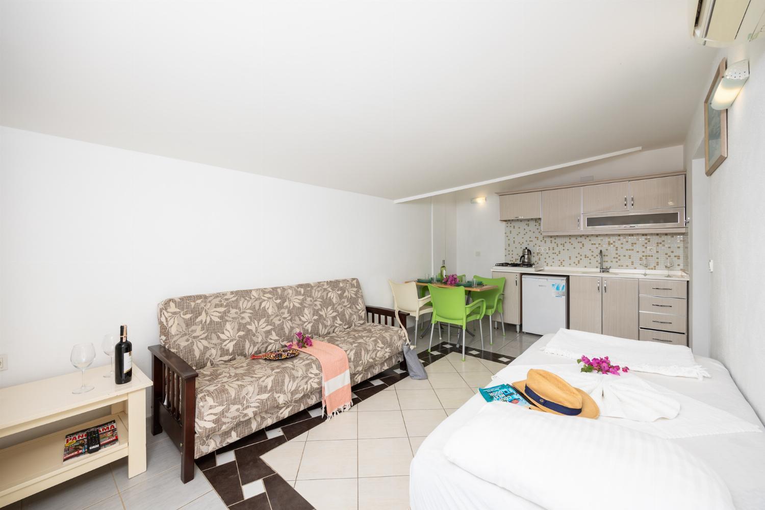 Grand Prestige Hotel Dalyan Esterno foto